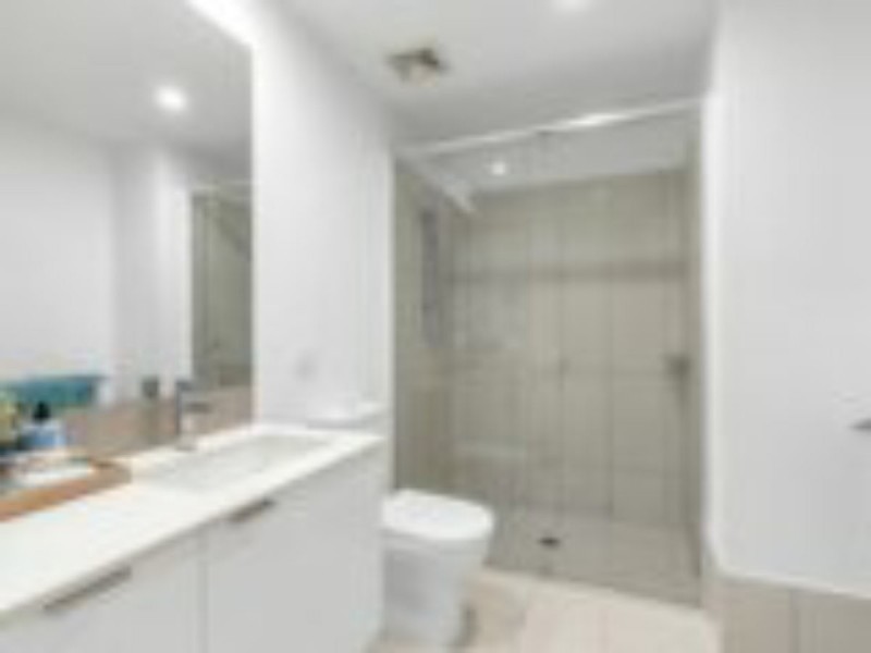 Unit 706/66 Manning Street, South Brisbane QLD 4101