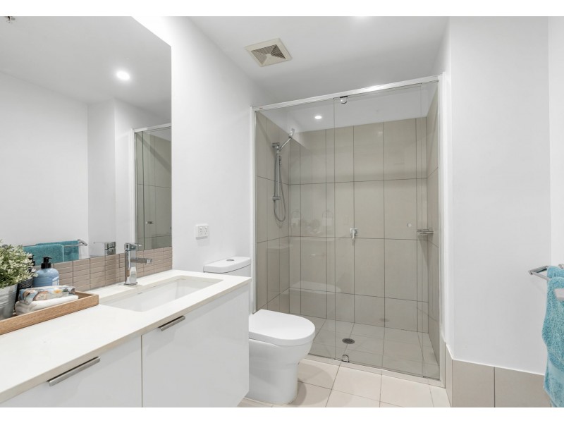 Unit 709/66 Manning Street, South Brisbane QLD 4101