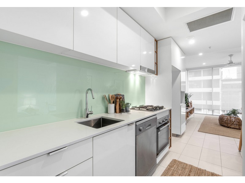 Unit 709/66 Manning Street, South Brisbane QLD 4101