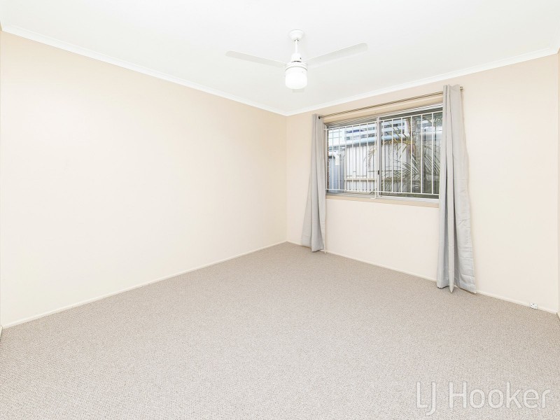 19 Walnut Street, Wynnum QLD 4178