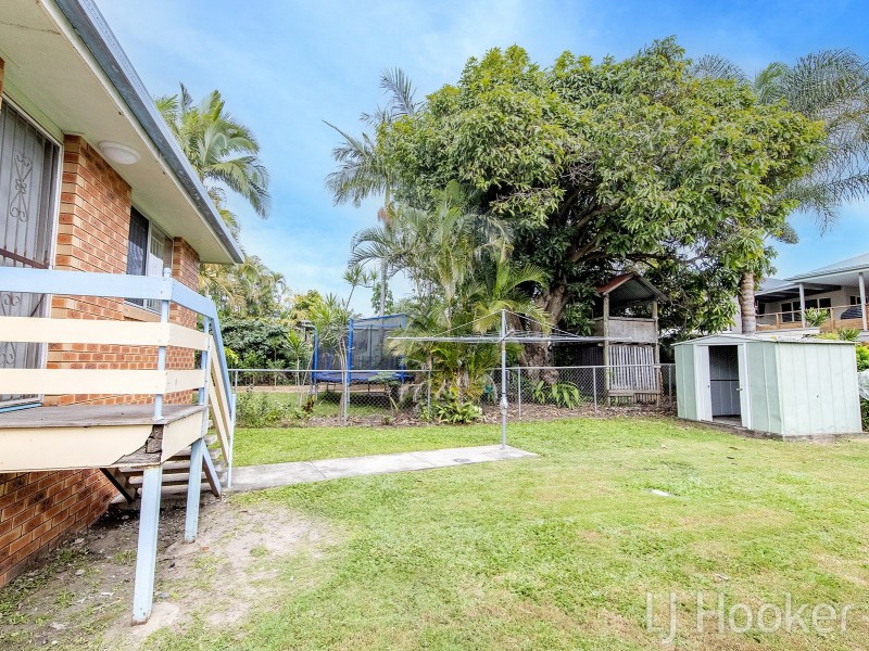 19 Walnut Street, Wynnum QLD 4178