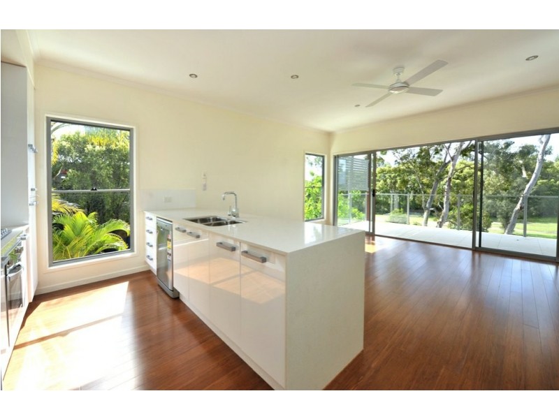 2/26 Jellicoe Street, Coorparoo QLD 4151