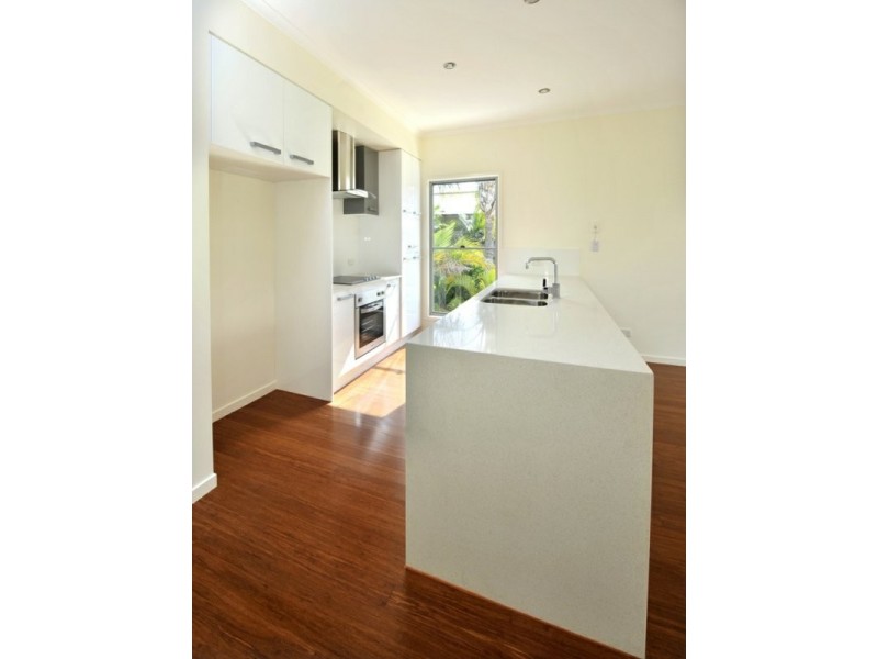 2/26 Jellicoe Street, Coorparoo QLD 4151