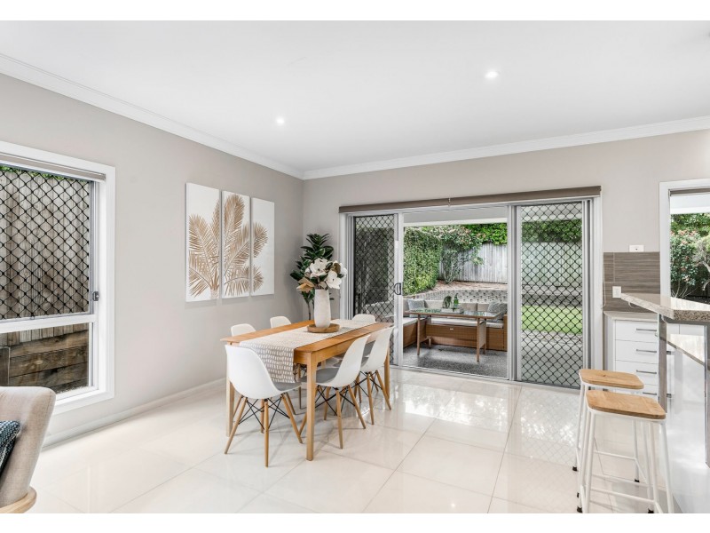 64 Moncrief Road, Cannon Hill QLD 4170