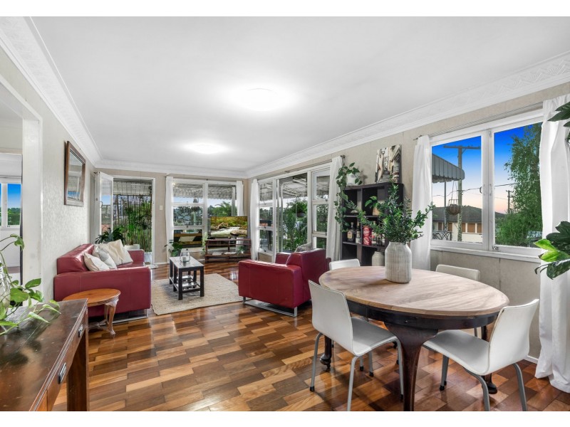 5 Lyric Street, Cannon Hill QLD 4170