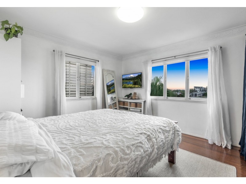 5 Lyric Street, Cannon Hill QLD 4170