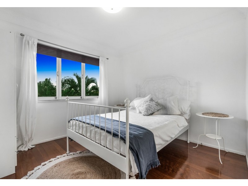 5 Lyric Street, Cannon Hill QLD 4170