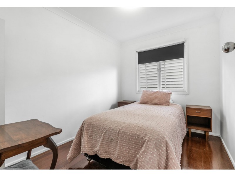 5 Lyric Street, Cannon Hill QLD 4170