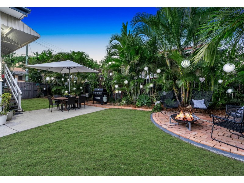 5 Lyric Street, Cannon Hill QLD 4170