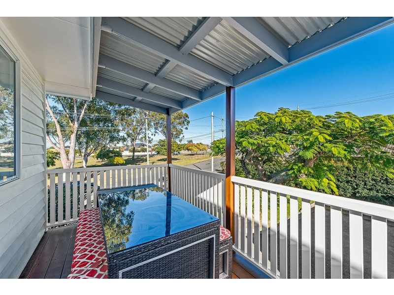 19 Sibley Road, Wynnum West QLD 4178