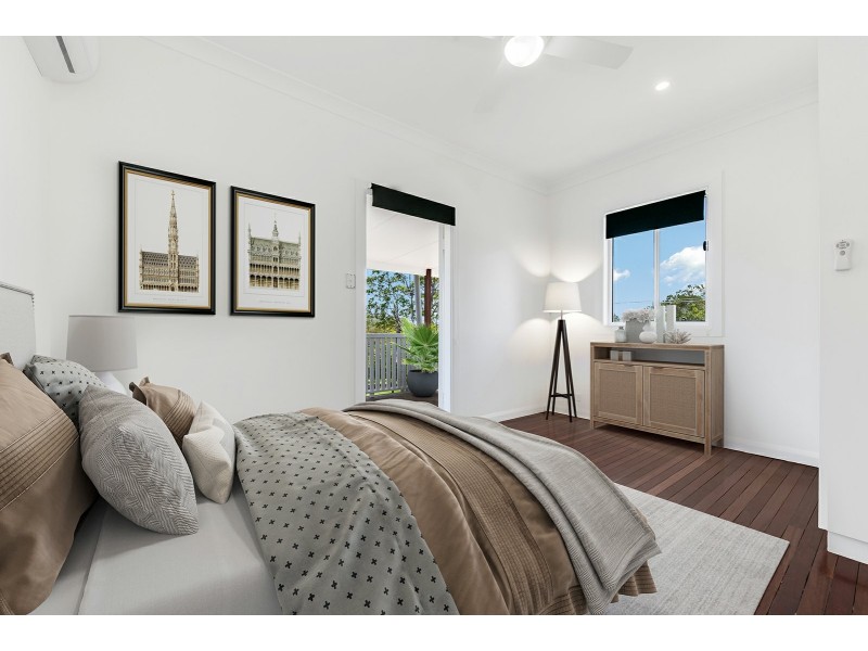 19 Sibley Road, Wynnum West QLD 4178