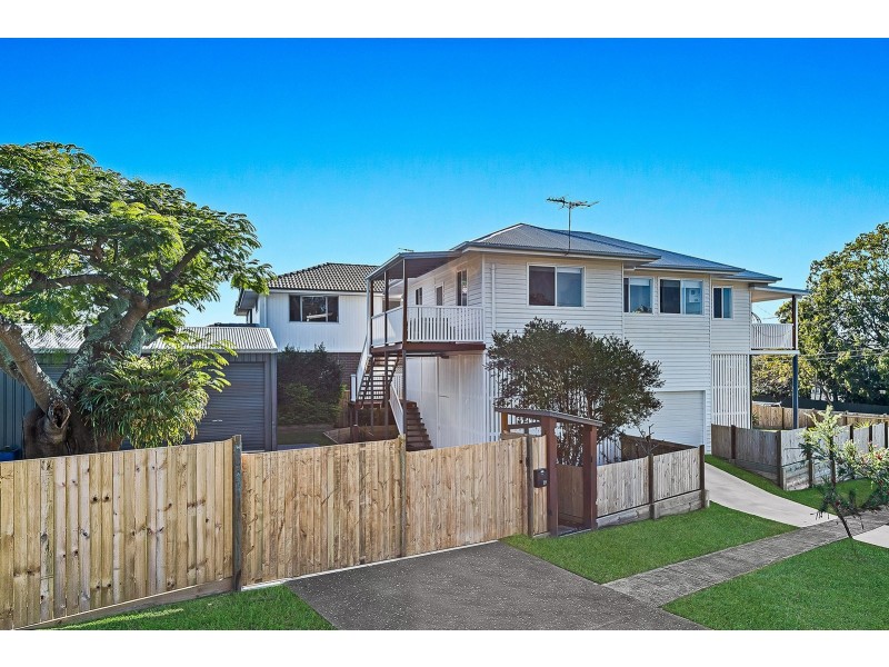 19 Sibley Road, Wynnum West QLD 4178