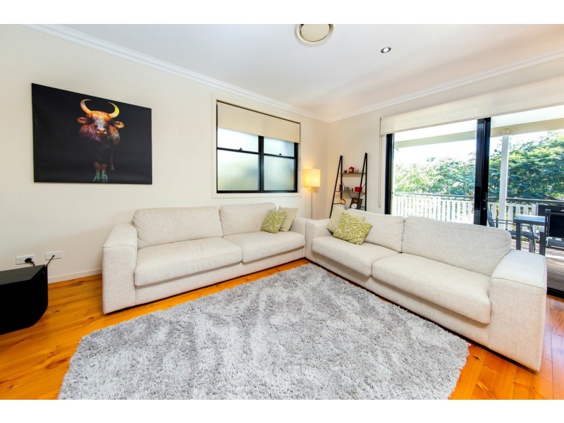 118 Armstrong Road, Cannon Hill QLD 4170