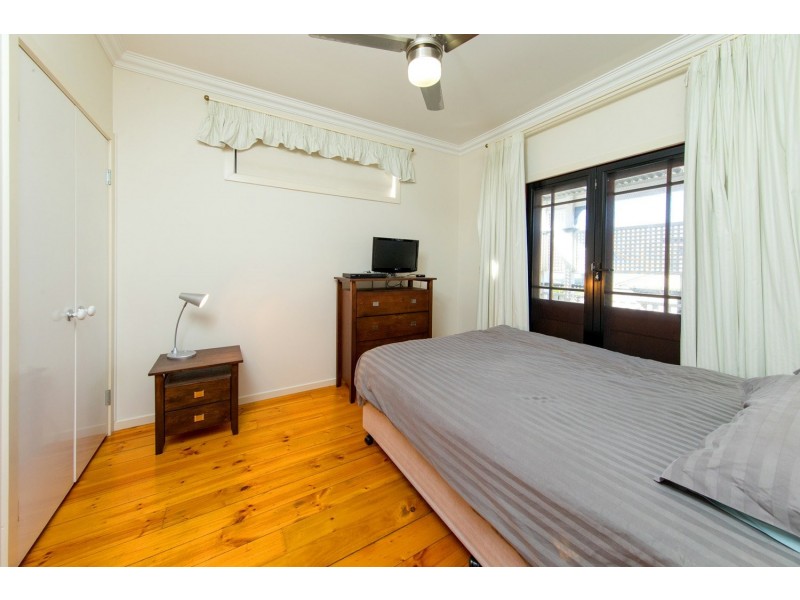 118 Armstrong Road, Cannon Hill QLD 4170