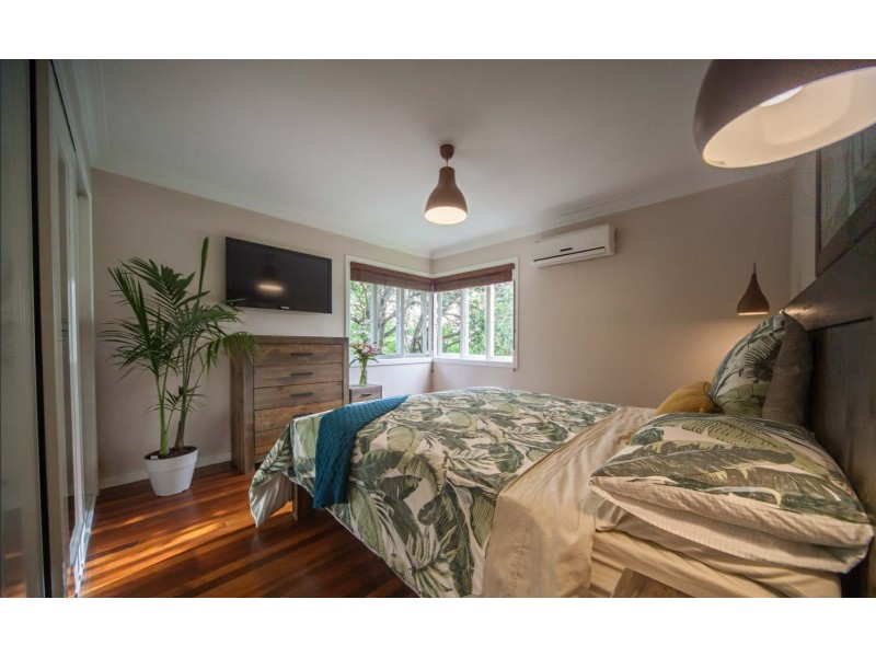 296 Richmond Road, Cannon Hill QLD 4170