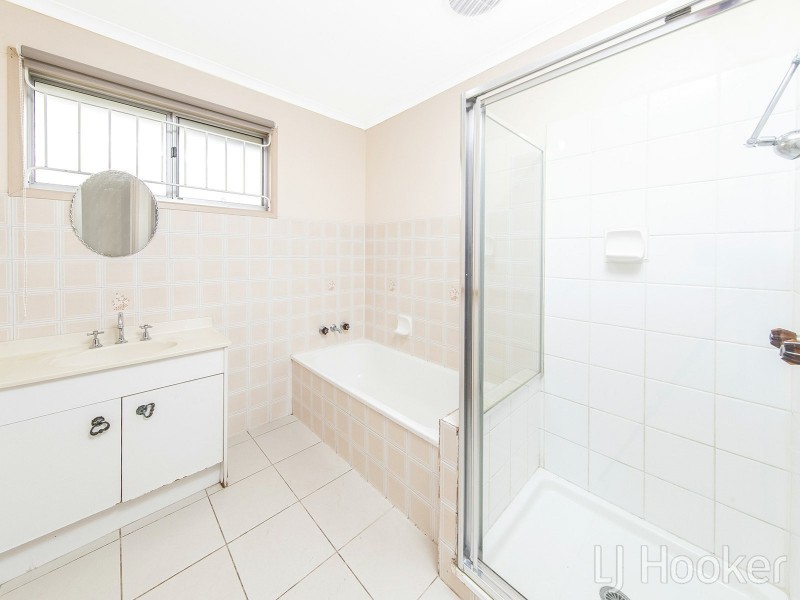 19 Walnut Street, Wynnum QLD 4178