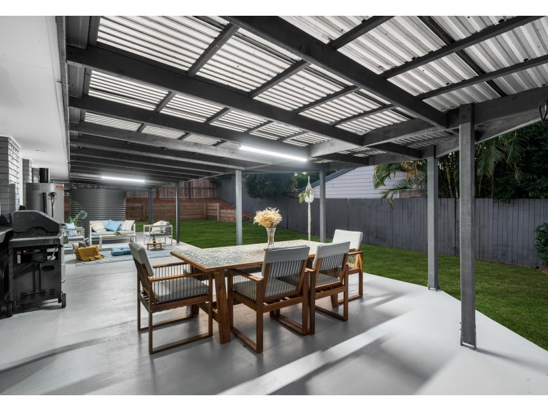 52 Rembrandt Street, Carina QLD 4152