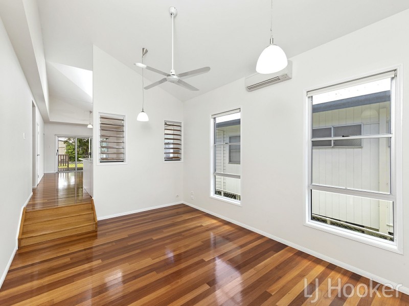 38 Moncrief Road, Cannon Hill QLD 4170