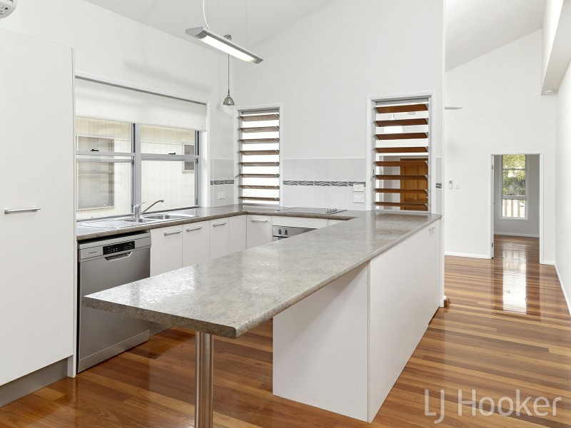 38 Moncrief Road, Cannon Hill QLD 4170