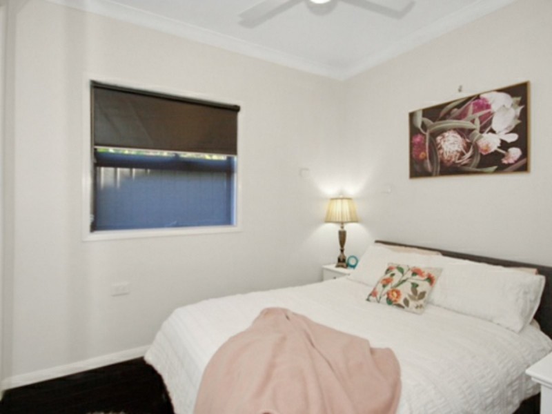 16 Blackwood Road, Manly West QLD 4179