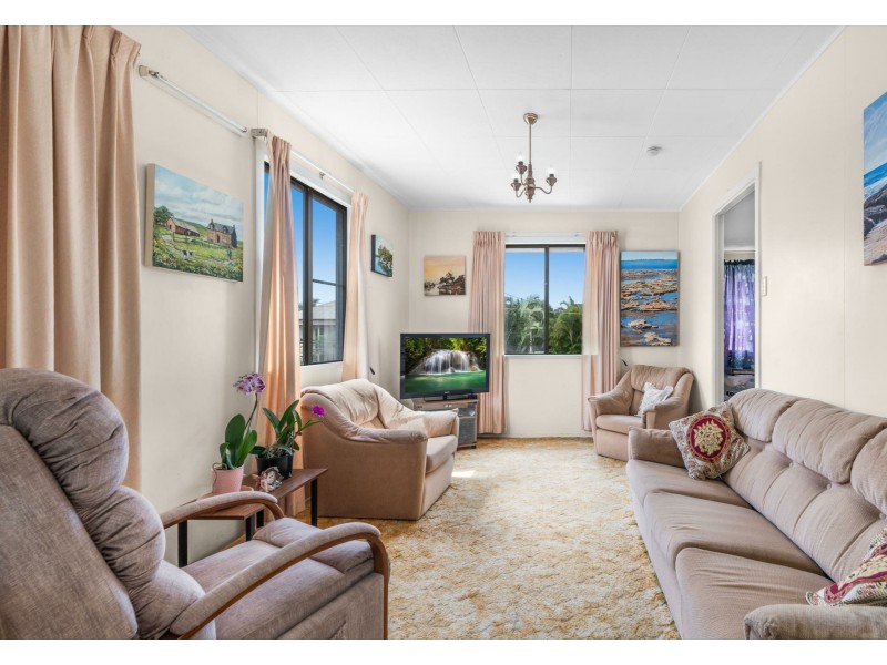 81 Grattan Terrace, Manly QLD 4179