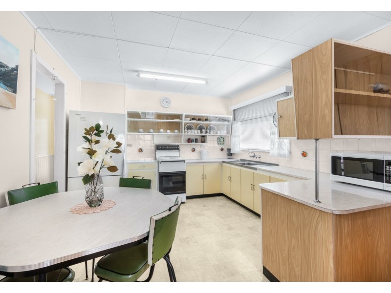 81 Grattan Terrace, Manly QLD 4179