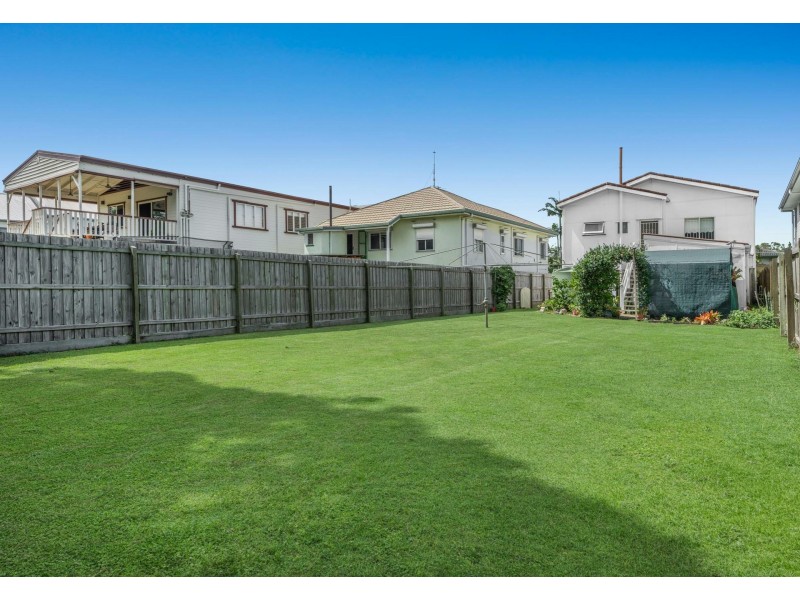 81 Grattan Terrace, Manly QLD 4179