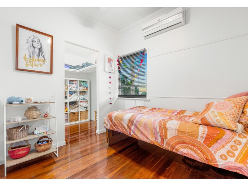 15 Herbert Street, Murarrie QLD 4172