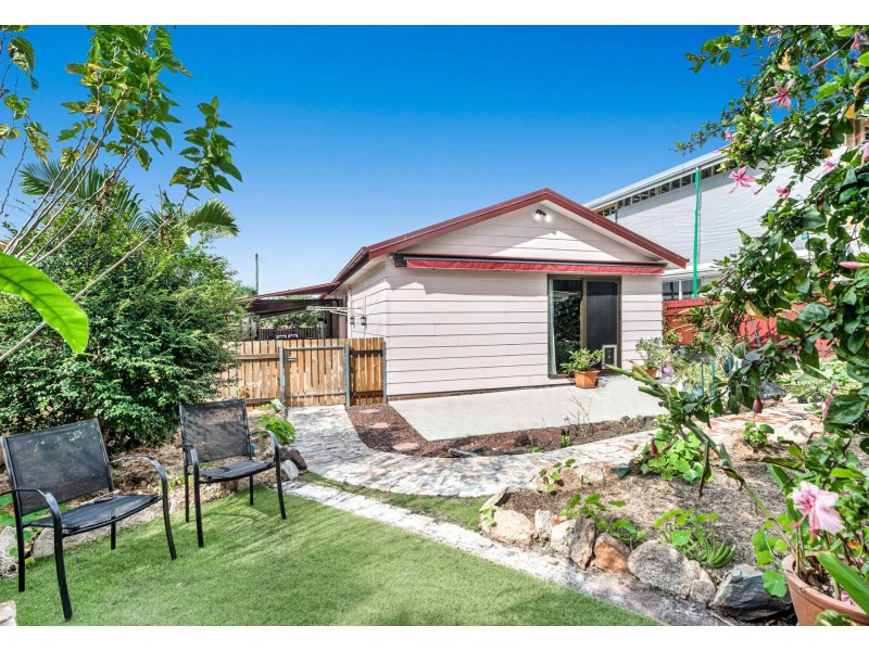 19 Shelley Street, Cannon Hill QLD 4170