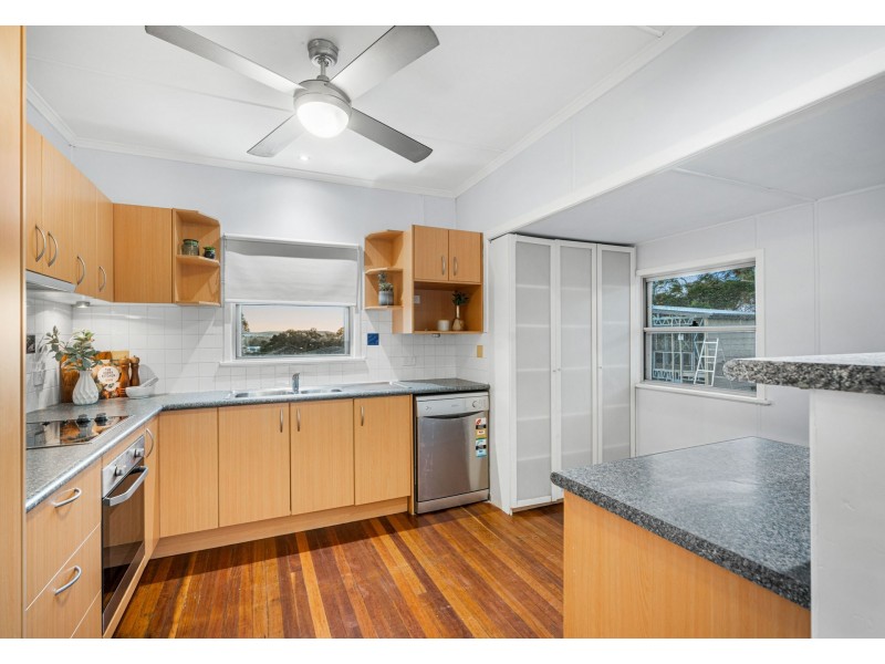 6 Walter Street, Murarrie QLD 4172