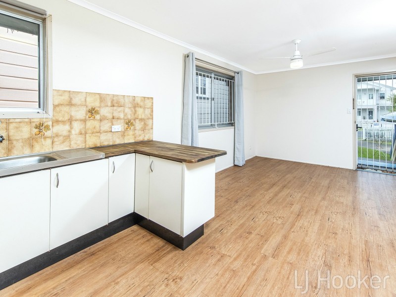 19 Walnut Street, Wynnum QLD 4178