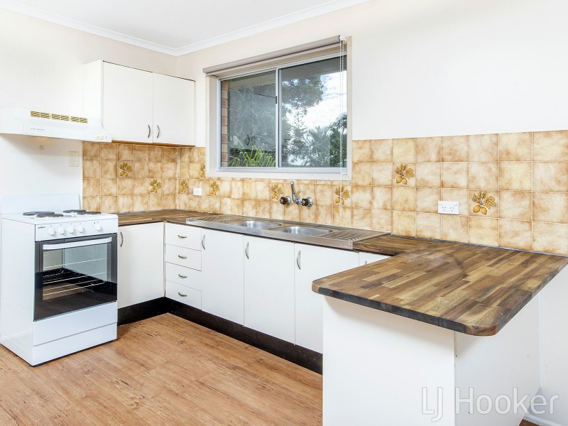 19 Walnut Street, Wynnum QLD 4178