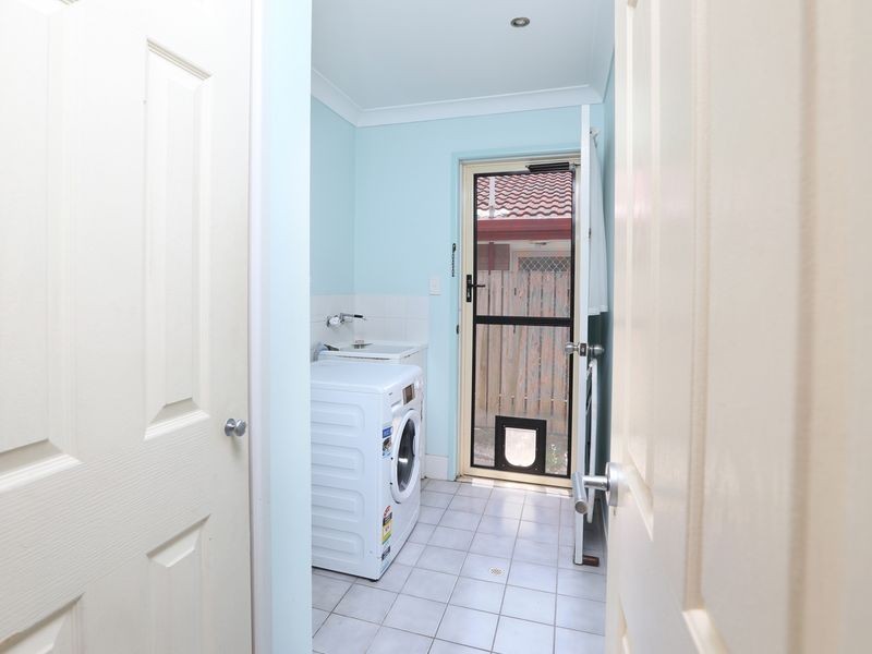 82 Armstrong Road, Cannon Hill QLD 4170