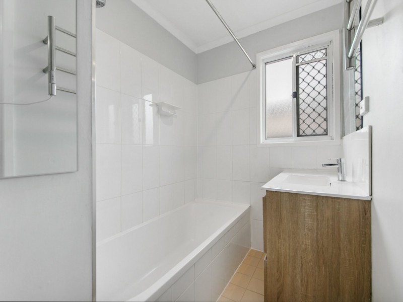 83 Garrett Street, Murarrie QLD 4172