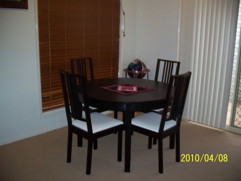 111 Torquay Cresent, Tingalpa QLD 4173