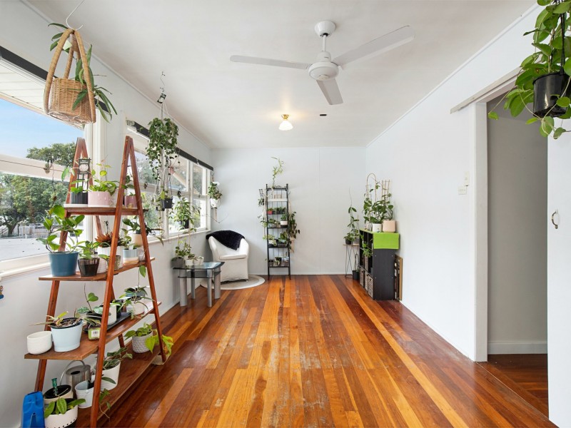 86 Fursden Road, Carina QLD 4152