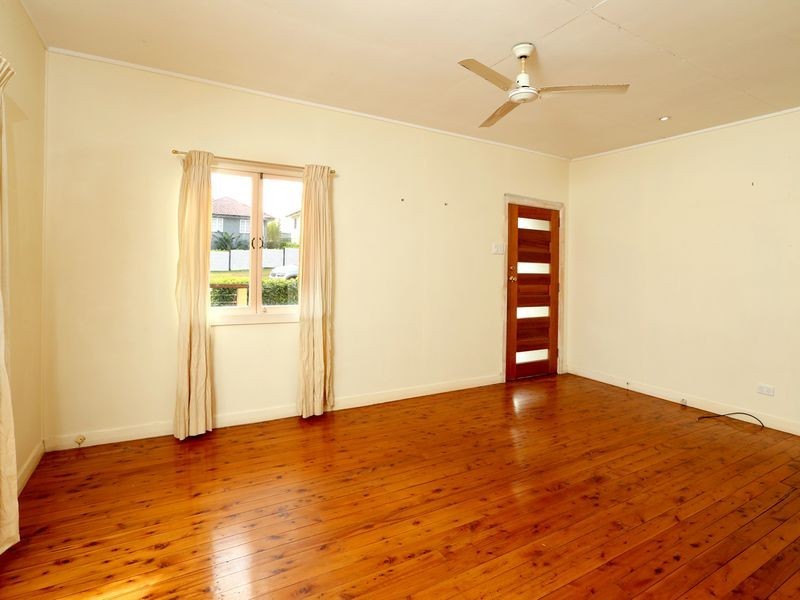 19 Goolara Street, Cannon Hill QLD 4170