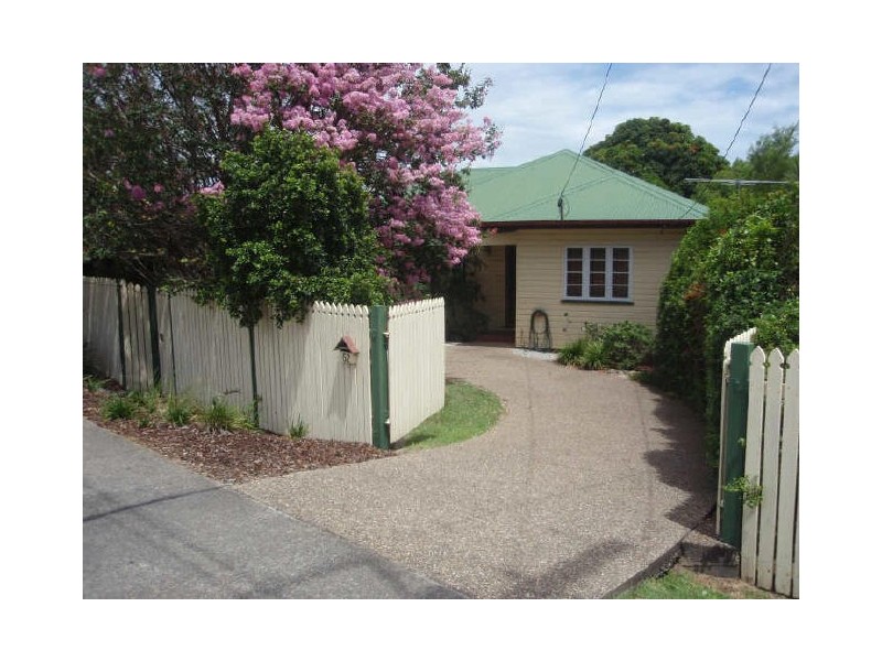 52 Junction Road, Morningside QLD 4170