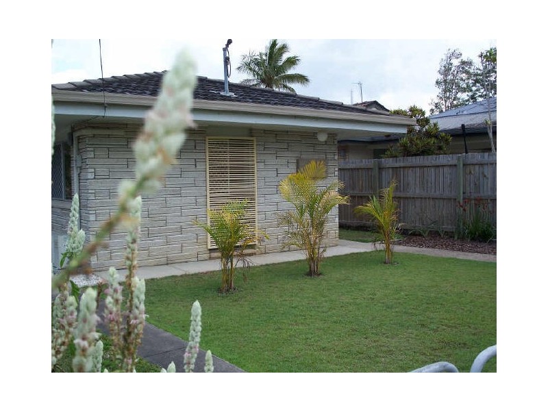 13 Mornington Crescent, Morningside QLD 4170