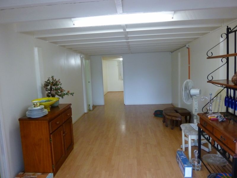 18 Railway Tce, Murarrie QLD 4172