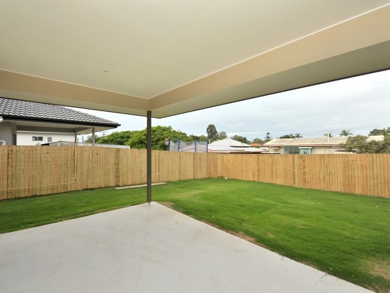 12 Delsie Street, Cannon Hill QLD 4170
