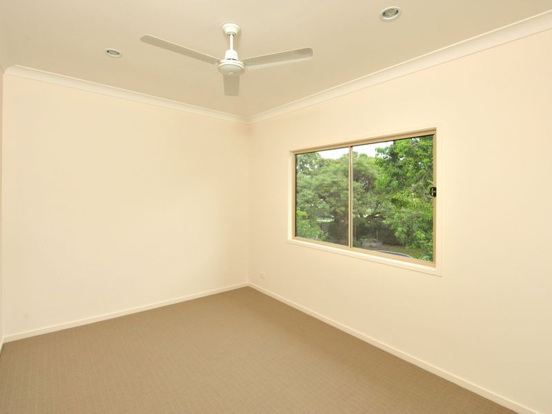 12 Delsie Street, Cannon Hill QLD 4170