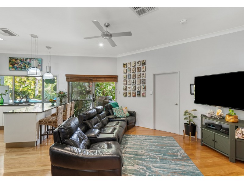 15 Thurston Street, Tingalpa QLD 4173