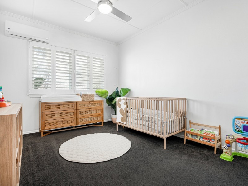 18 Goolara Street, Cannon Hill QLD 4170