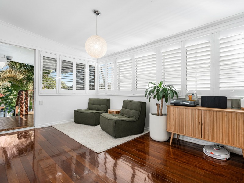 18 Goolara Street, Cannon Hill QLD 4170