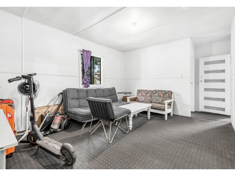 806 Wynnum Road, Cannon Hill QLD 4170