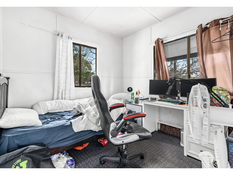 806 Wynnum Road, Cannon Hill QLD 4170