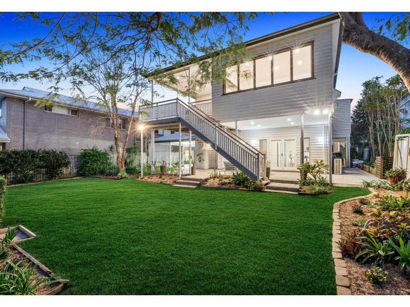 64 Shrapnel Road, Cannon Hill QLD 4170