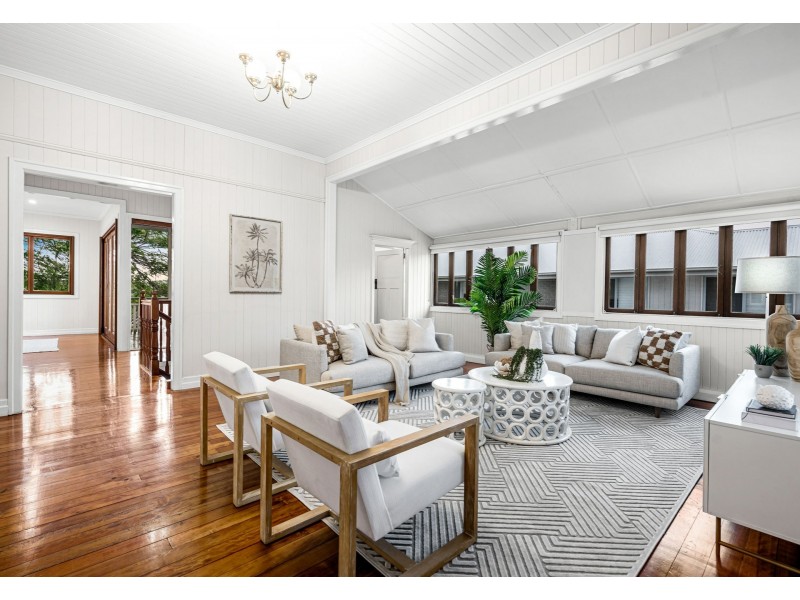64 Shrapnel Road, Cannon Hill QLD 4170