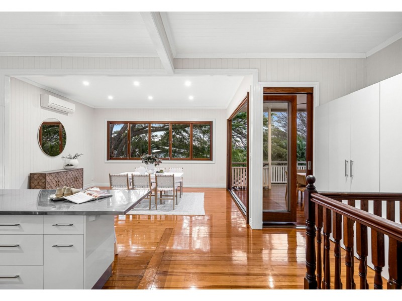 64 Shrapnel Road, Cannon Hill QLD 4170